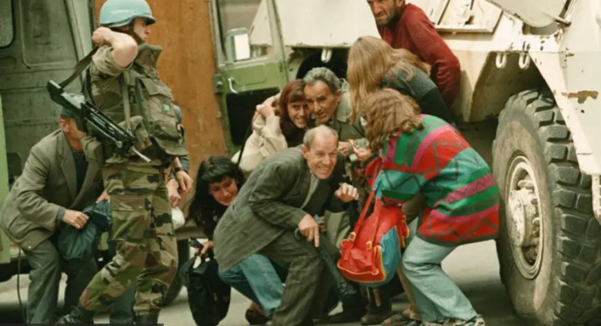 Italy Investigates 'Sniper Tourism' Claims During Bosnian War Siege of Sarajevo