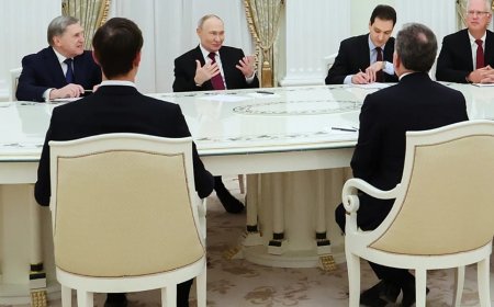 Kremlin Says No Deal on Territory After Five-Hour Talks with US Envoys
