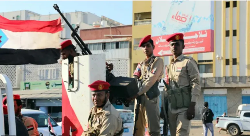 Saudi-Backed Forces Strike UAE Proxies as Yemen Coalition Fractures