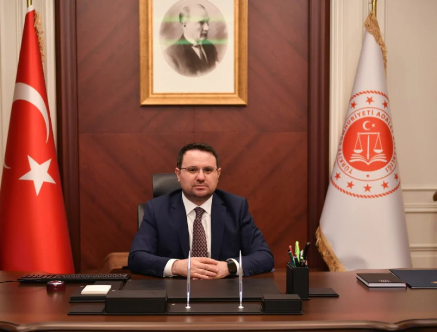 Turkish President Erdogan replaces justice and interior ministers 