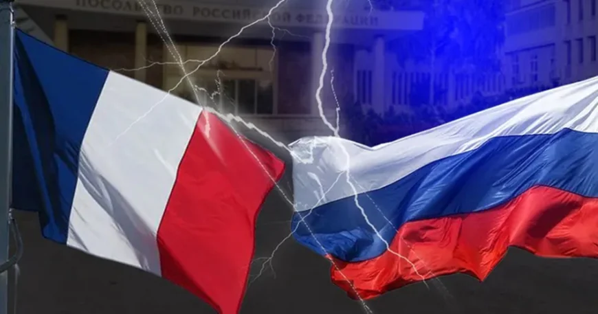 Russian and French Embassies in Ankara Clash on Social Media