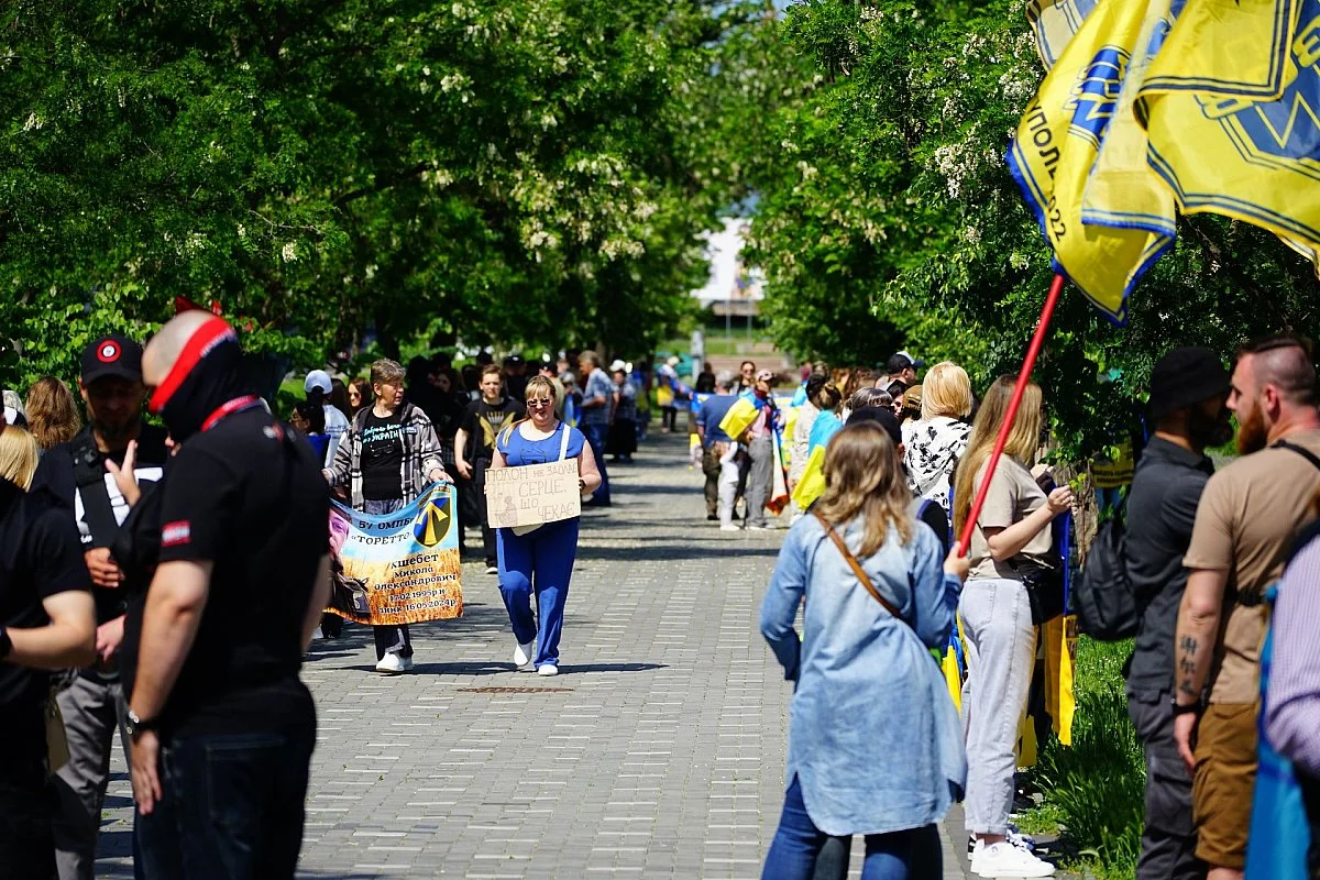 Ukraine: Mykolaiv rally backs POWs and missing soldiers