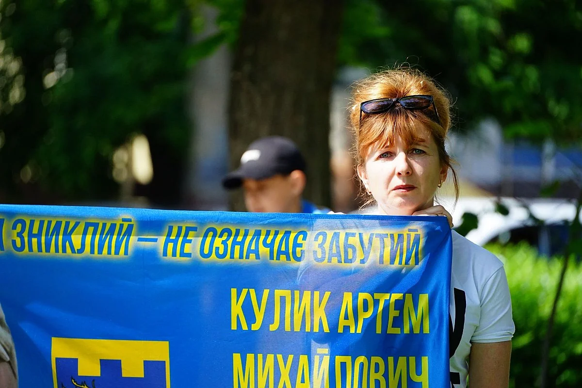 Ukraine: Mykolaiv rally backs POWs and missing soldiers