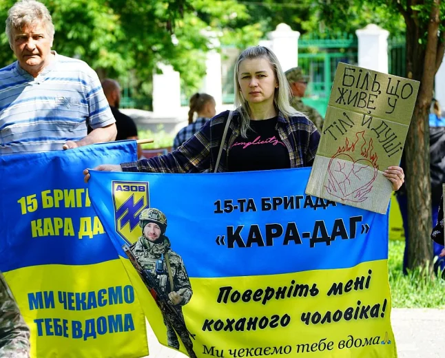 Ukraine: Mykolaiv rally backs POWs and missing soldiers