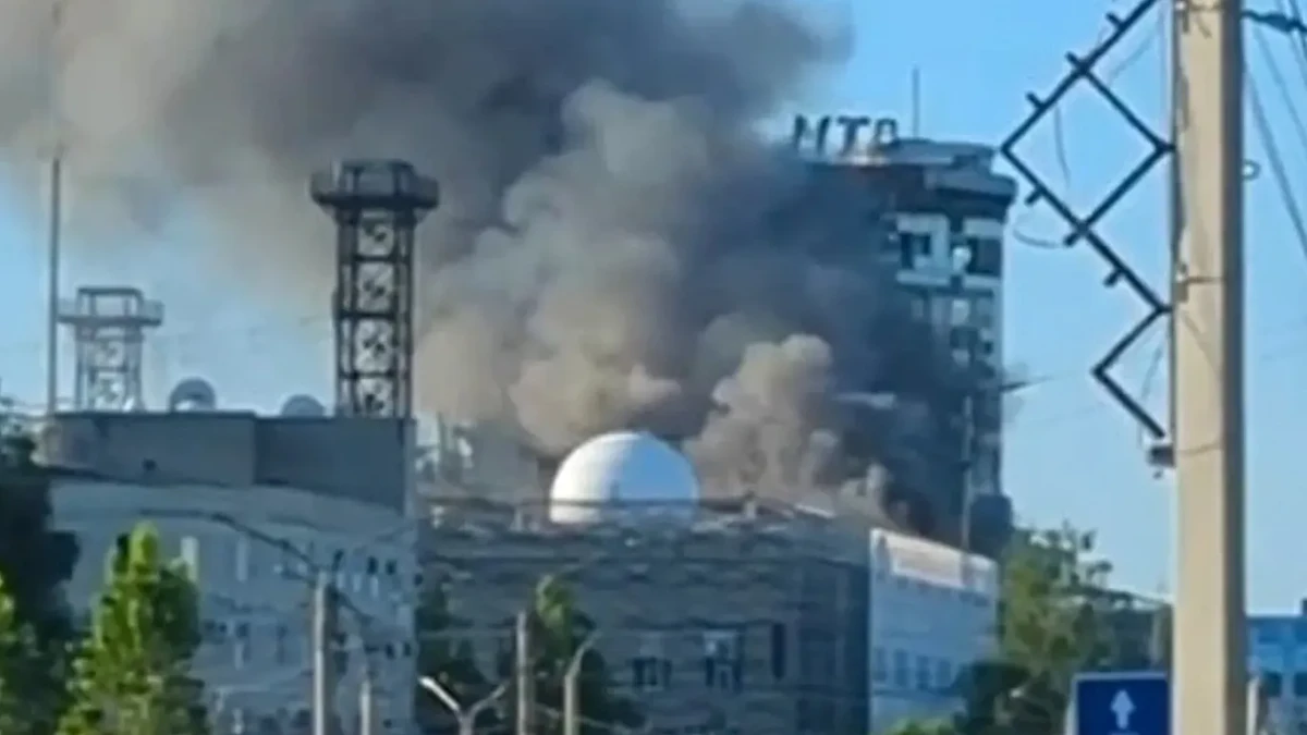 Zelenskyy says Ukraine’s Flamingo missile struck Russian facility