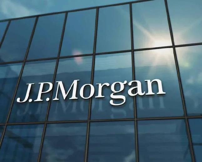 JP Morgan cuts Türkiye risk as election and dollarization fears rise