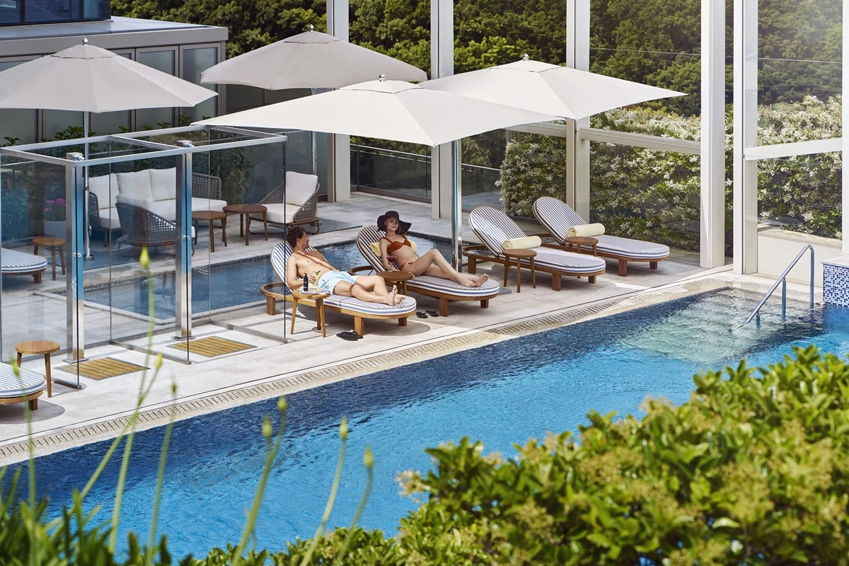 Raffles Istanbul reopens Lounge6 outdoor pool for the summer season