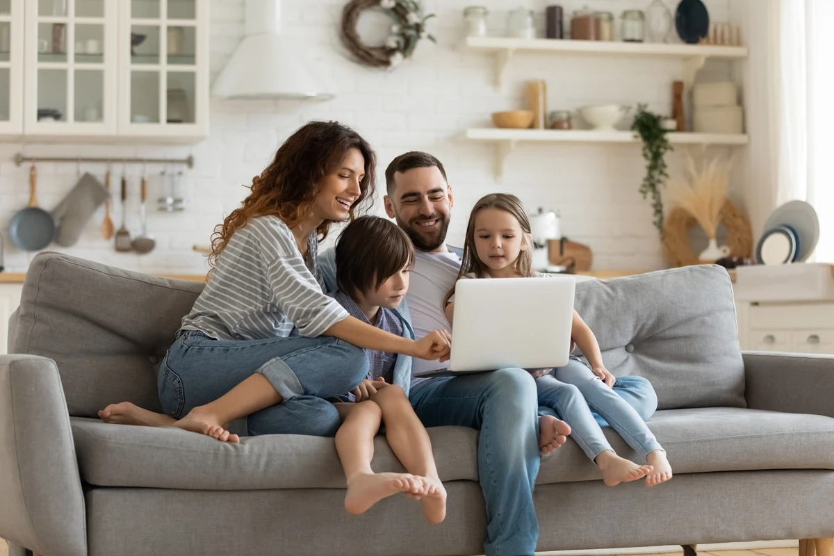 Summer Break Raises Digital Risks for Children: 10 Safety Steps