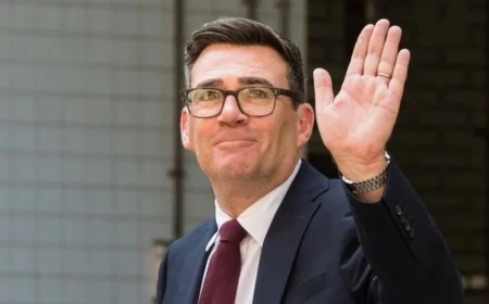Burnham pledges unwavering UK support for Ukraine ahead of Zelenskyy visit