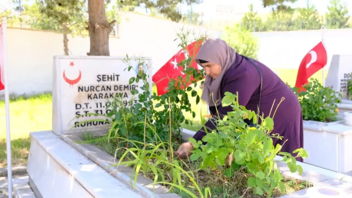 Nurcan Karakaya and baby Bedirhan remembered 8 years after PKK attack