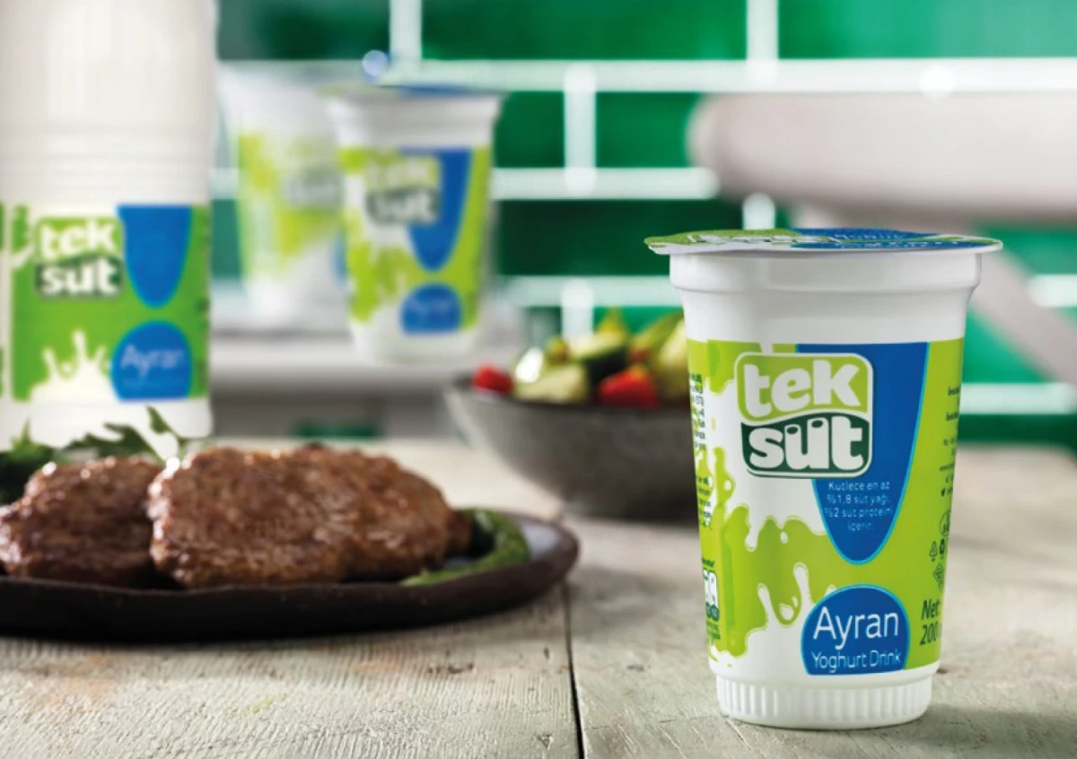 Sommerhitze in der Türkei: Teksüt empfiehlt Ayran, Wasser und Joghurt