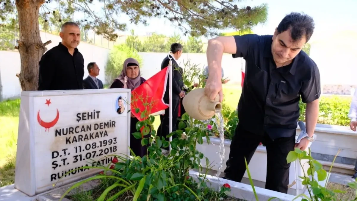 Nurcan Karakaya and baby Bedirhan remembered 8 years after PKK attack