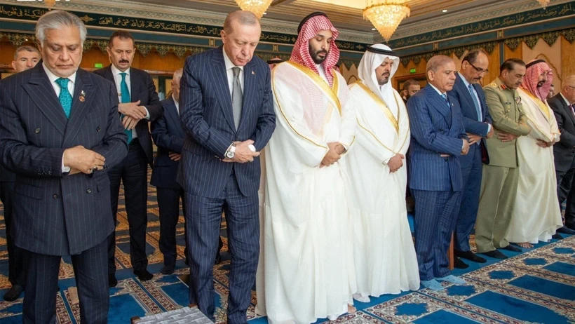 Türkiye, Saudi Arabia and Pakistan sign Mecca mutual defense pact