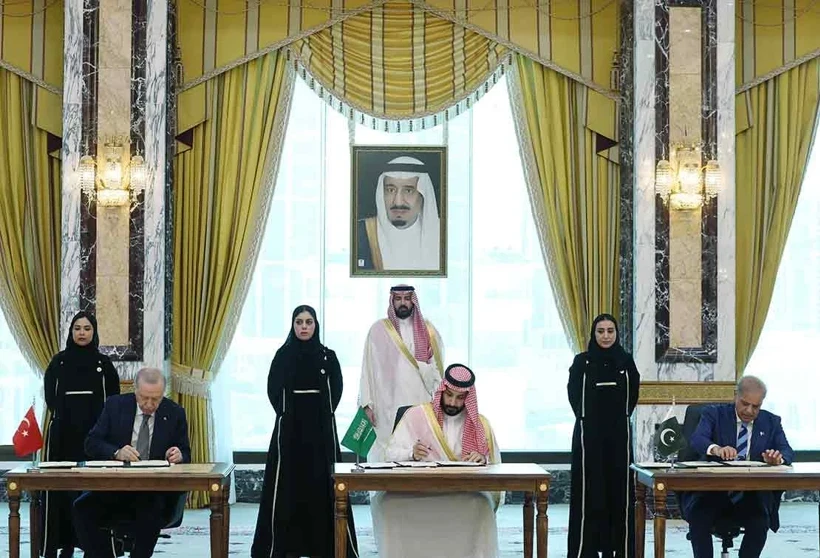 Türkiye, Saudi Arabia and Pakistan sign Mecca mutual defense pact