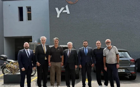 Türkisches Generalkonsulat Zürich besucht Murat Yakin in der Yakin Arena