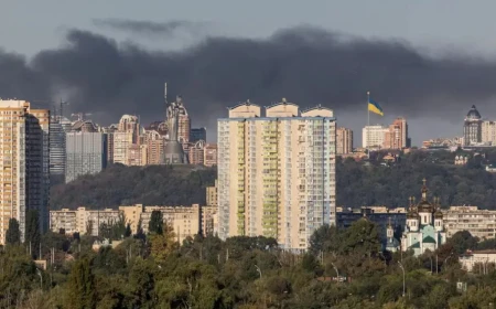 Russia strikes Kyiv all day: Drone hits apartment, warehouse burns