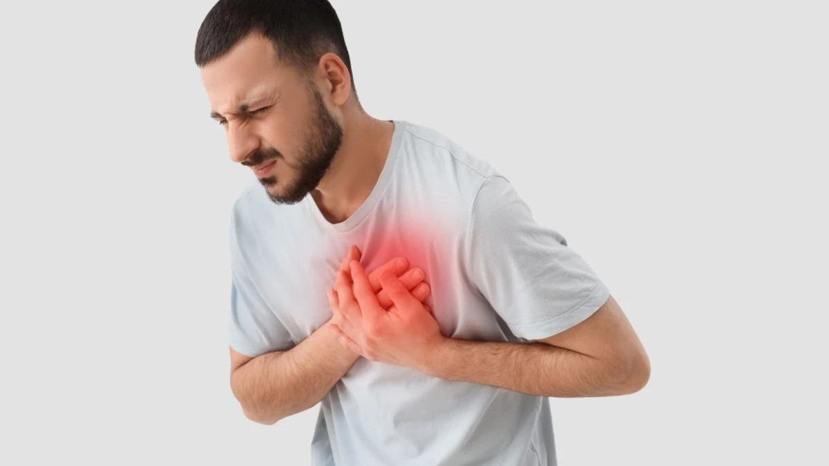 Aortic valve disease warning: Watch for breathlessness and fainting