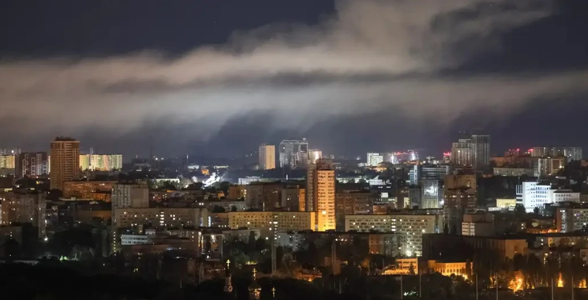 Russia strikes Kyiv with ballistic missiles: One dead, eight injured