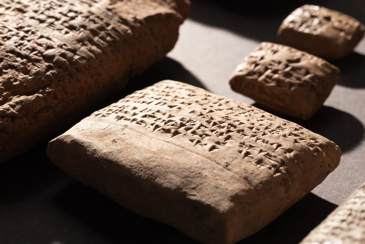 Hittite royal archive in Sivas reaches 184 cuneiform tablets and pieces