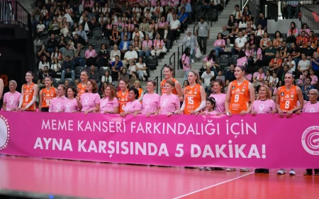 Memorial and Eczacıbaşı turn arena pink for breast cancer awareness
