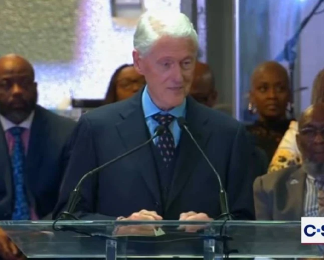 Bill Clinton says Chelsea read the Quran at 15, condemns anti-Muslim bias